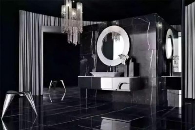 なぜ黒石は白っぽいのですか？
