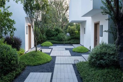 When the white sesame paving should pay attention to protection issues