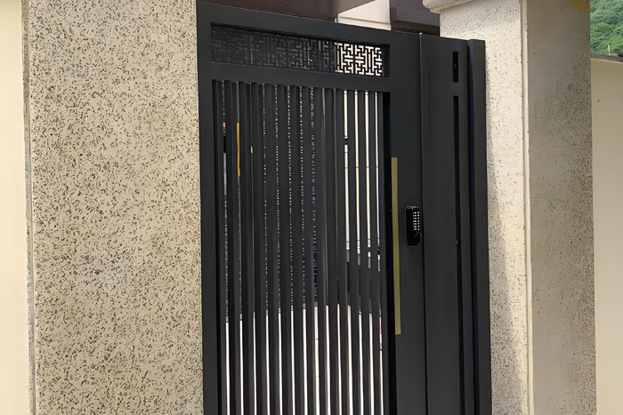 黄金麻花岗岩出现锈斑如何解决?