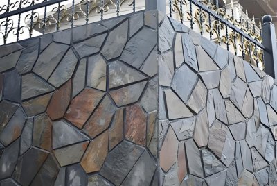 何为裂纹石材?冰裂纹石材是怎么形成的呢?